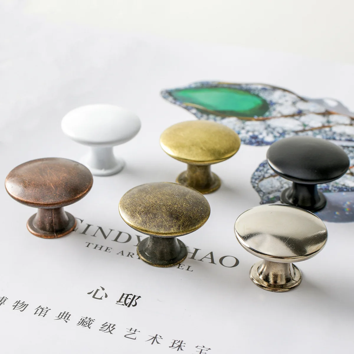 Furniture And Kitchen Hardware Fitting - Kenop Pintu Lemari Dapur Warna Perunggu